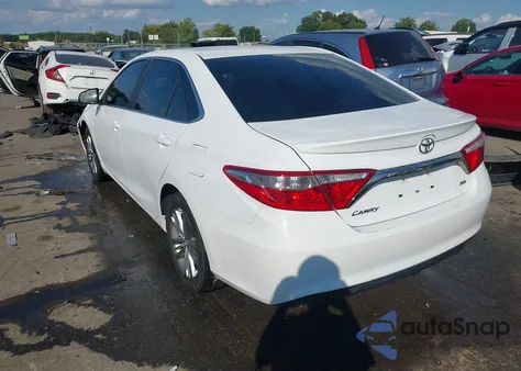 2017 Toyota Camry Se z USA, uszkodzony, nr VIN 4T1BF1FK9HU290275
